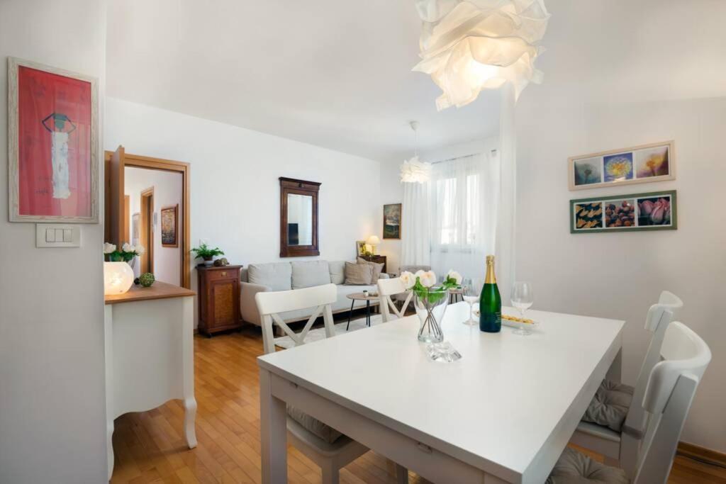 Апартаменты Duplex + Garage Ровинь Экстерьер фото